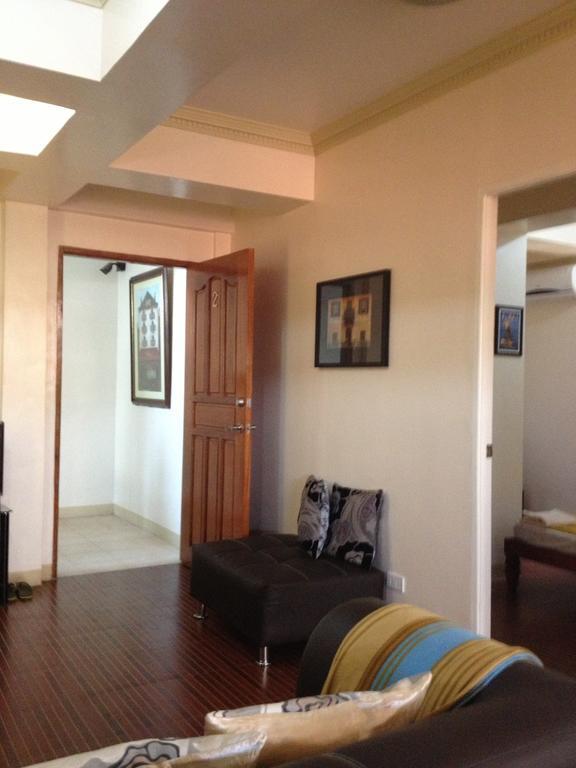 The Saint Joseph Residential Suites Lucena Camera foto